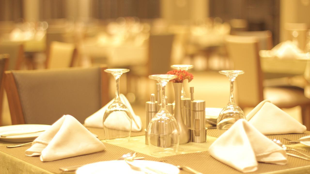 The Grand Palace Hotel Singine Εξωτερικό φωτογραφία